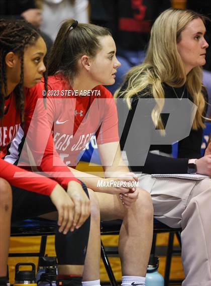 Thumbnail 2 in Regis Jesuit @ Grandview photogallery.