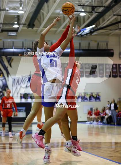 Thumbnail 1 in Regis Jesuit @ Grandview photogallery.