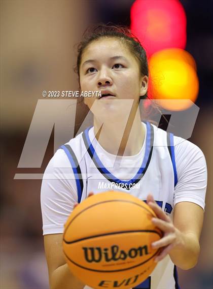 Thumbnail 2 in Regis Jesuit @ Grandview photogallery.