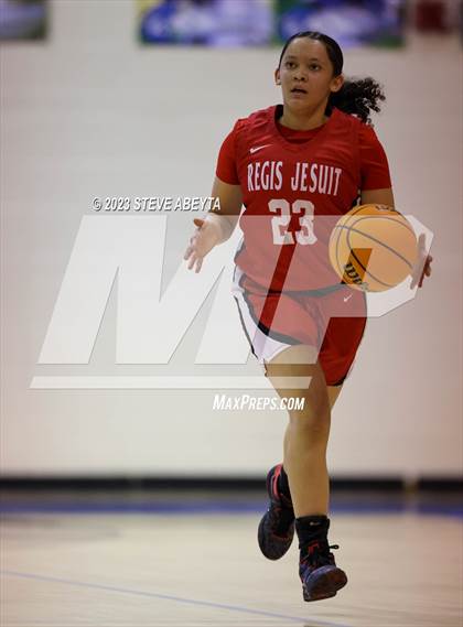 Thumbnail 2 in Regis Jesuit @ Grandview photogallery.