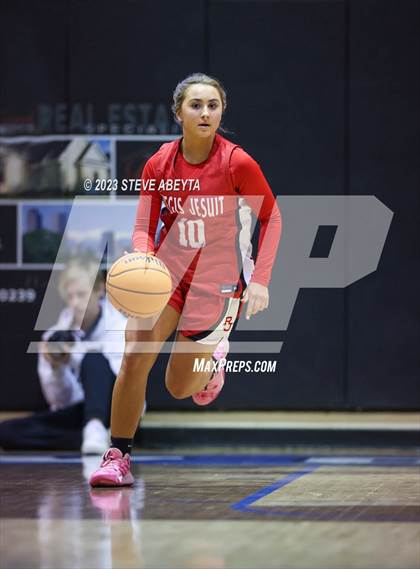 Thumbnail 3 in Regis Jesuit @ Grandview photogallery.