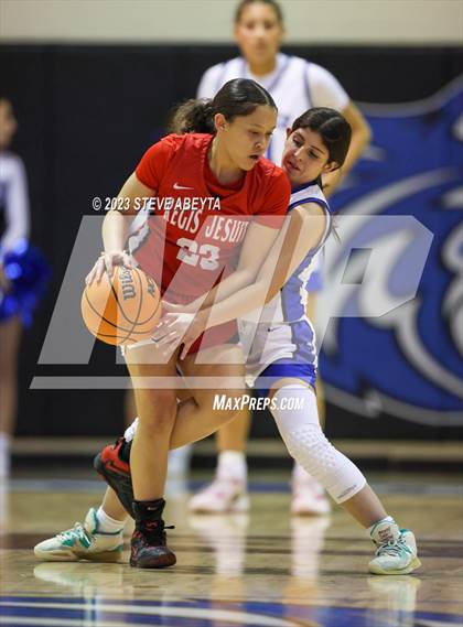 Thumbnail 2 in Regis Jesuit @ Grandview photogallery.