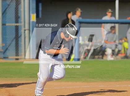 Thumbnail 1 in Oak Park @ Camarillo photogallery.