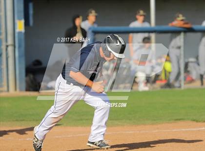 Thumbnail 2 in Oak Park @ Camarillo photogallery.