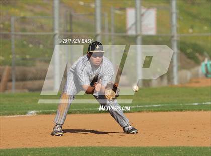 Thumbnail 1 in Oak Park @ Camarillo photogallery.
