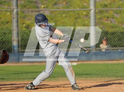 Thumbnail 3 in Oak Park @ Camarillo photogallery.