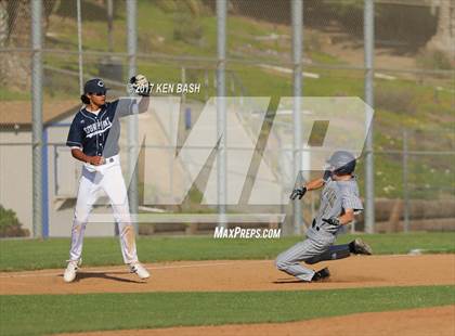 Thumbnail 2 in Oak Park @ Camarillo photogallery.