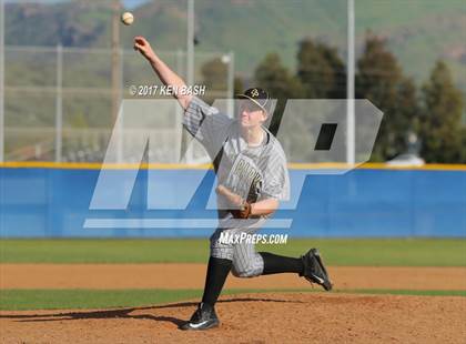 Thumbnail 1 in Oak Park @ Camarillo photogallery.
