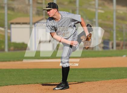 Thumbnail 1 in Oak Park @ Camarillo photogallery.
