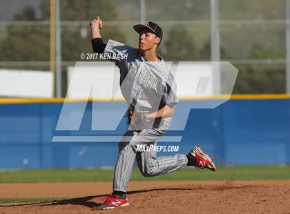 Thumbnail 2 in Oak Park @ Camarillo photogallery.