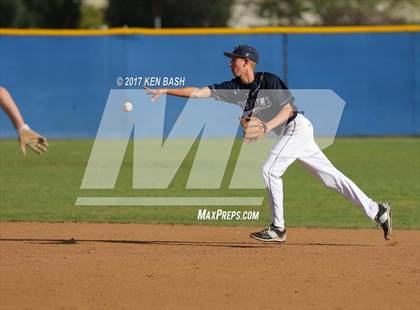 Thumbnail 1 in Oak Park @ Camarillo photogallery.