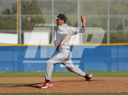 Thumbnail 3 in Oak Park @ Camarillo photogallery.