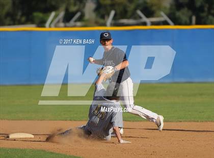 Thumbnail 3 in Oak Park @ Camarillo photogallery.