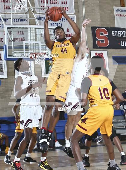 Thumbnail 2 in Fordham Prep vs Cardinal Hayes (CHSAA Spring Tournament) photogallery.