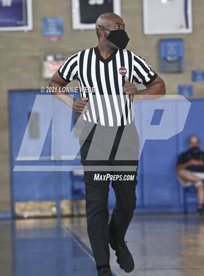 Thumbnail 2 in Fordham Prep vs Cardinal Hayes (CHSAA Spring Tournament) photogallery.