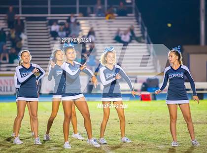 Thumbnail 2 in Royal @ Camarillo photogallery.