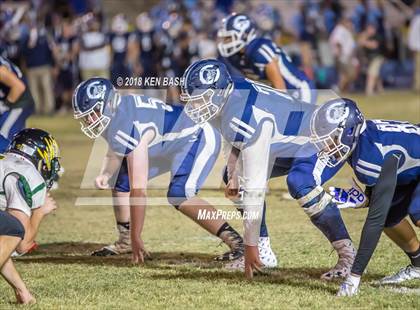 Thumbnail 1 in Royal @ Camarillo photogallery.