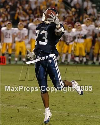 Thumbnail 3 in Esperanza vs. Loyola (D1 Section Final) photogallery.