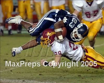 Thumbnail 3 in Esperanza vs. Loyola (D1 Section Final) photogallery.