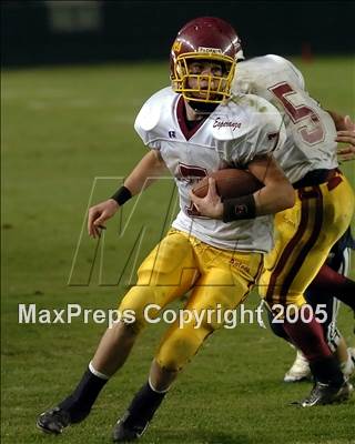 Thumbnail 3 in Esperanza vs. Loyola (D1 Section Final) photogallery.