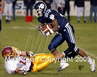 Thumbnail 1 in Esperanza vs. Loyola (D1 Section Final) photogallery.