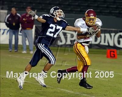 Thumbnail 2 in Esperanza vs. Loyola (D1 Section Final) photogallery.