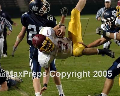 Thumbnail 2 in Esperanza vs. Loyola (D1 Section Final) photogallery.