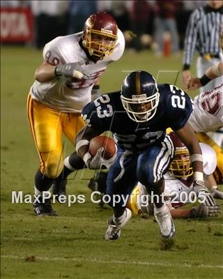 Thumbnail 2 in Esperanza vs. Loyola (D1 Section Final) photogallery.