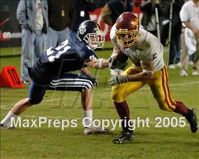 Thumbnail 3 in Esperanza vs. Loyola (D1 Section Final) photogallery.