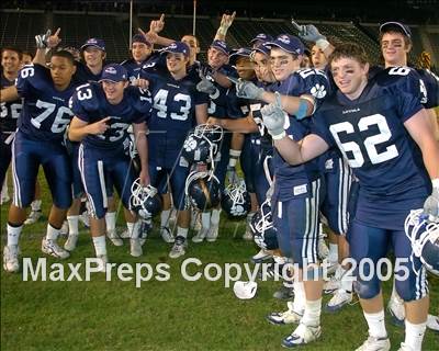 Thumbnail 1 in Esperanza vs. Loyola (D1 Section Final) photogallery.