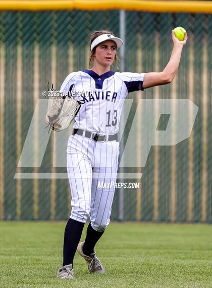 Thumbnail 3 in Indianola vs Xavier (Xavier Varsity Classic) photogallery.