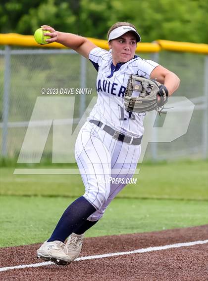 Thumbnail 1 in Indianola vs Xavier (Xavier Varsity Classic) photogallery.