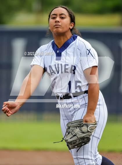 Thumbnail 2 in Indianola vs Xavier (Xavier Varsity Classic) photogallery.
