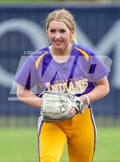 Thumbnail 1 in Indianola vs Xavier (Xavier Varsity Classic) photogallery.