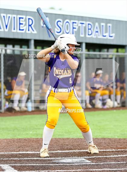 Thumbnail 1 in Indianola vs Xavier (Xavier Varsity Classic) photogallery.