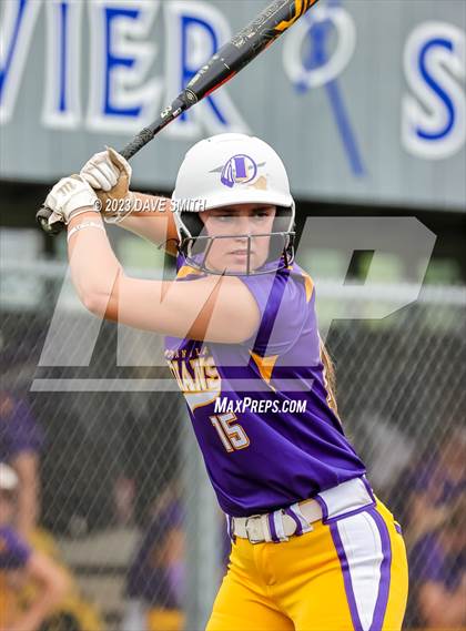 Thumbnail 2 in Indianola vs Xavier (Xavier Varsity Classic) photogallery.