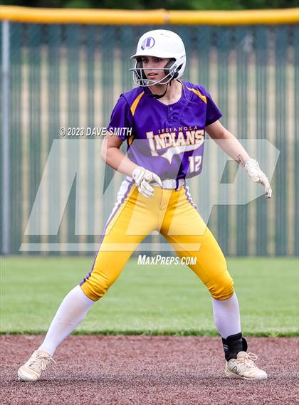 Thumbnail 1 in Indianola vs Xavier (Xavier Varsity Classic) photogallery.