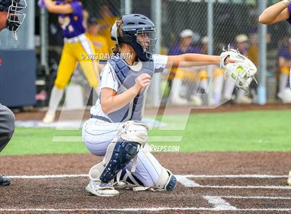 Thumbnail 2 in Indianola vs Xavier (Xavier Varsity Classic) photogallery.
