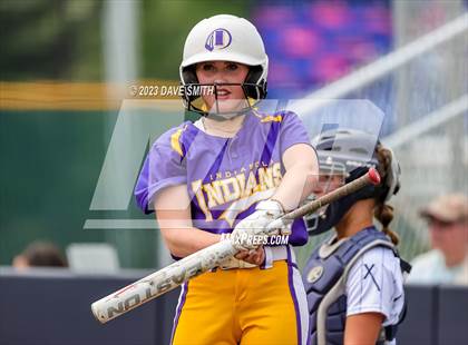 Thumbnail 3 in Indianola vs Xavier (Xavier Varsity Classic) photogallery.