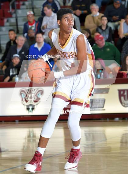 Thumbnail 2 in Cantwell-Sacred Heart vs. Woodcreek (Rancho Mirage Holiday Invitational) photogallery.