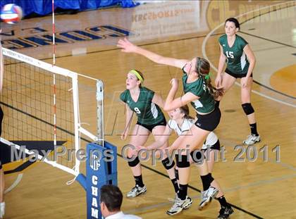 Thumbnail 1 in Palo Alto vs. Marymount (CIF State D1 Final) photogallery.