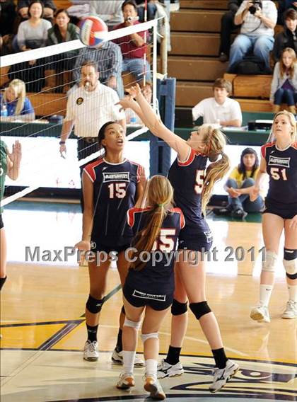 Thumbnail 1 in Palo Alto vs. Marymount (CIF State D1 Final) photogallery.