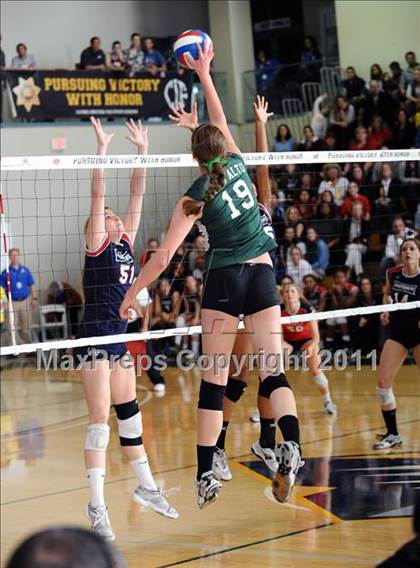 Thumbnail 1 in Palo Alto vs. Marymount (CIF State D1 Final) photogallery.