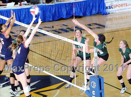 Thumbnail 1 in Palo Alto vs. Marymount (CIF State D1 Final) photogallery.