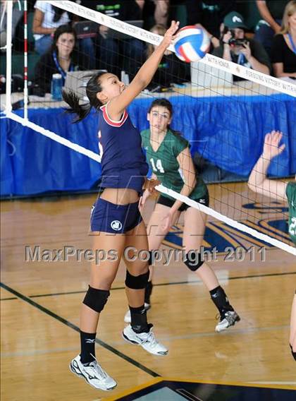 Thumbnail 1 in Palo Alto vs. Marymount (CIF State D1 Final) photogallery.