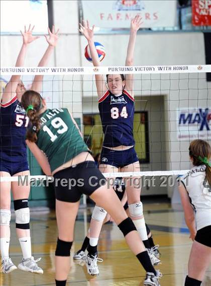 Thumbnail 2 in Palo Alto vs. Marymount (CIF State D1 Final) photogallery.