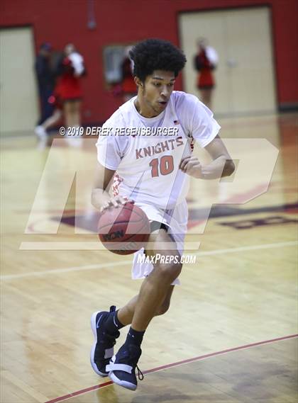 Thumbnail 2 in Broomfield vs Fairview (CHSAA 5A 2nd Round Playoff) photogallery.