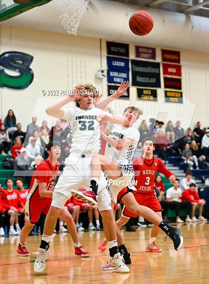 Thumbnail 2 in Regis Jesuit @ ThunderRidge photogallery.