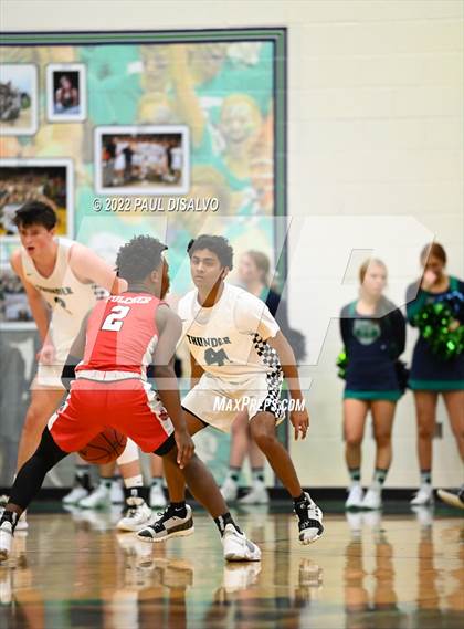 Thumbnail 3 in Regis Jesuit @ ThunderRidge photogallery.