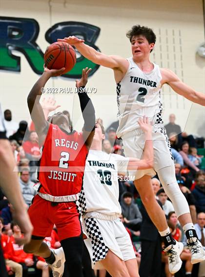 Thumbnail 3 in Regis Jesuit @ ThunderRidge photogallery.